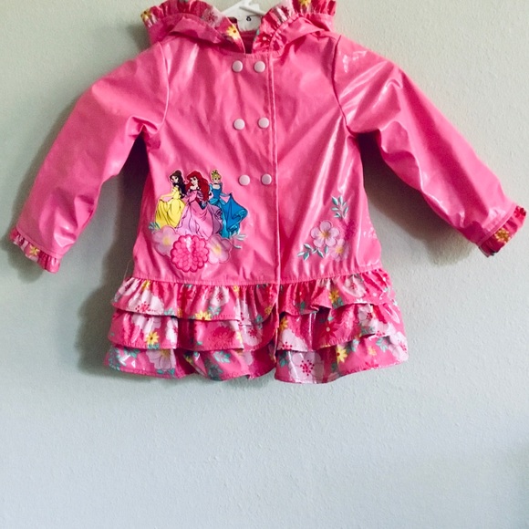 DISNEY STORE PRINCESS JACKET/ RAINCOAT SIZE 2